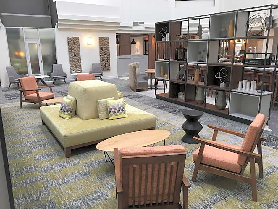 Holiday Inn Montreal Longueuil By IHG