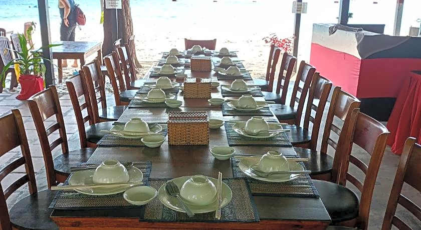 SCARLET SAILS BUNGALOW