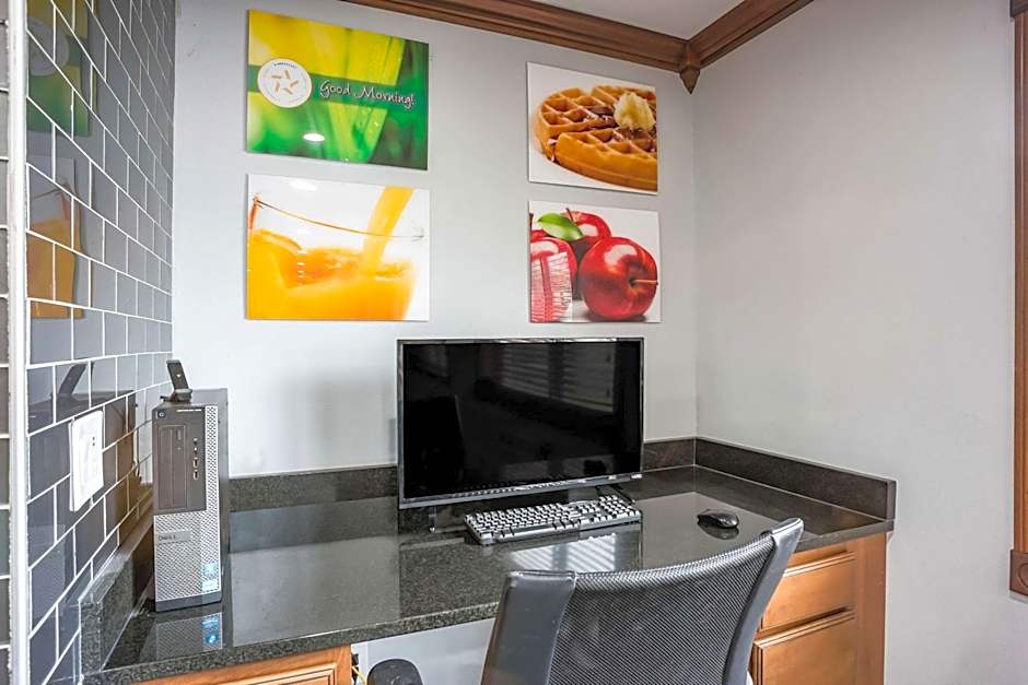 Quality Inn Cedar Rapids South