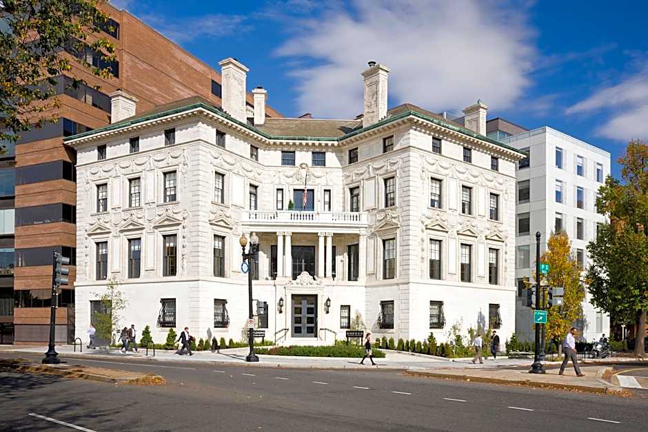 Placemakr Dupont Circle