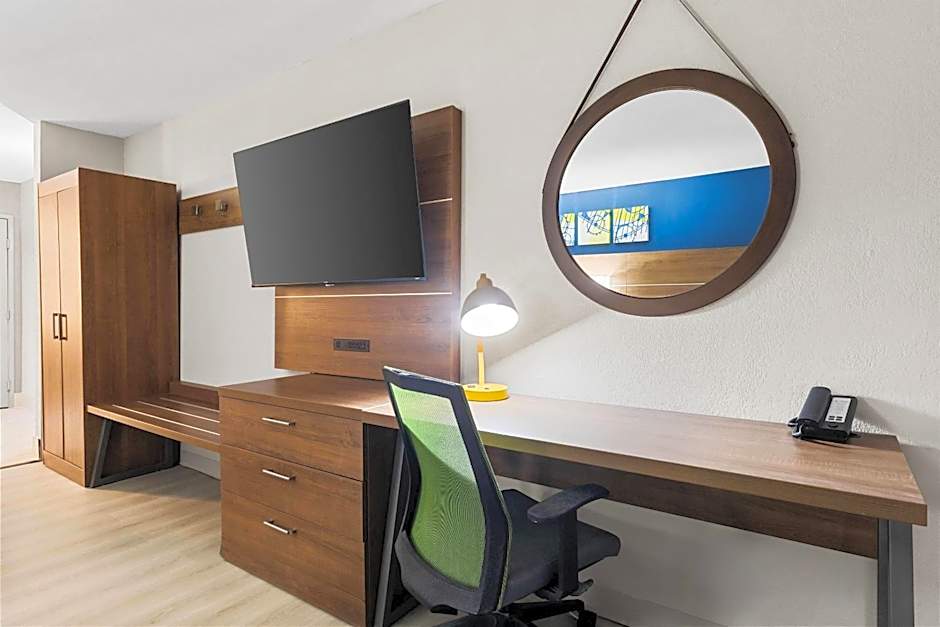 Comfort Inn & Suites Tyler North