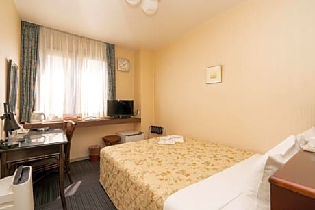 Economy Double Room - Non-Smoking