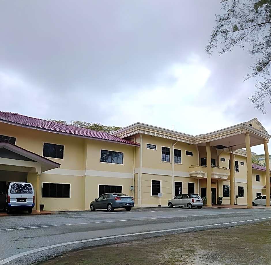 Capital O 90434 Marmoris House