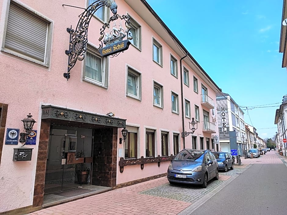 HOTEL Schiff