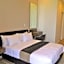 Reserved Suites Illovo
