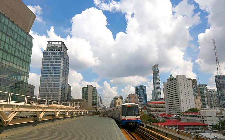 Icheck Inn Residences Sukhumvit 20