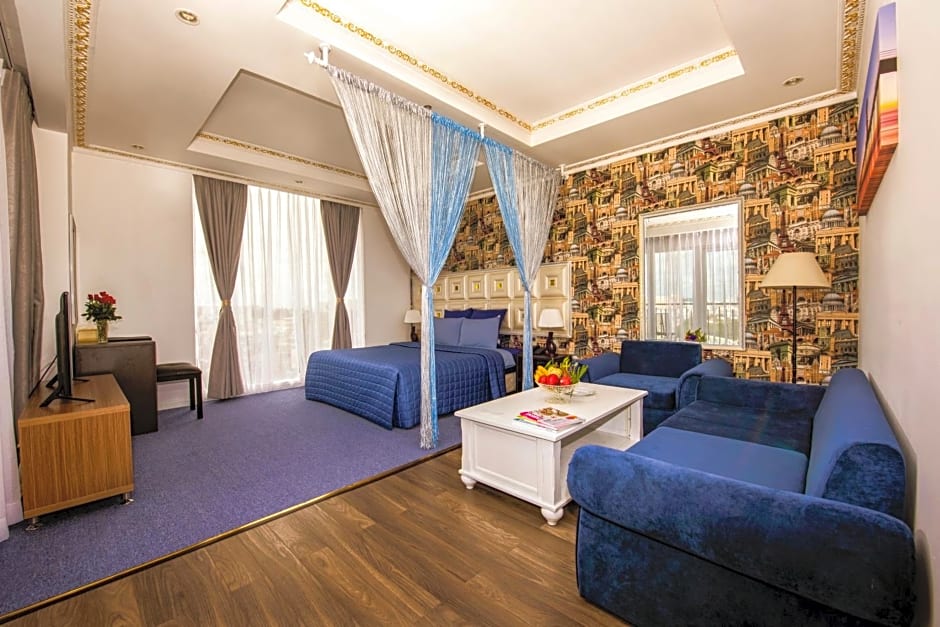 Golden Crown Hotel – Ho Chi Minh City, 
