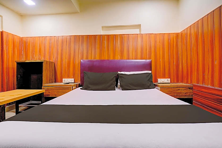Collection O Chena Creek Godbandar Formerly Hotel Spotlight