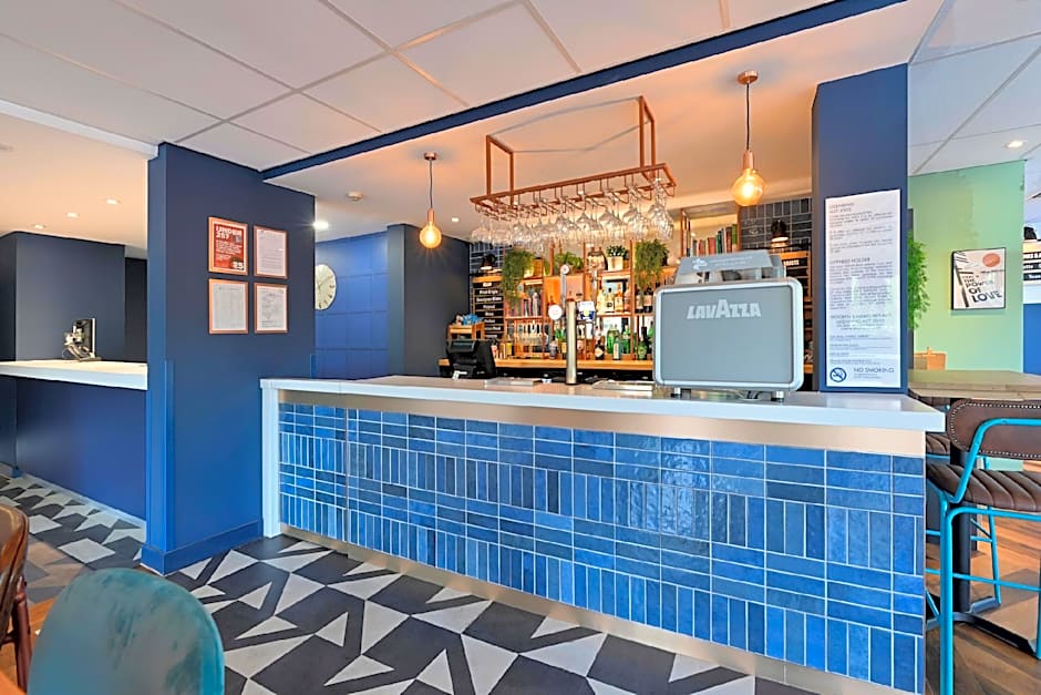 Travelodge Bracknell Central