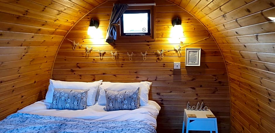 The Little Hide - Grown Up Glamping