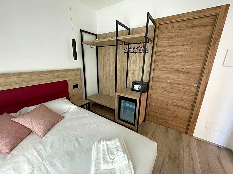 Bari Airport Rooms