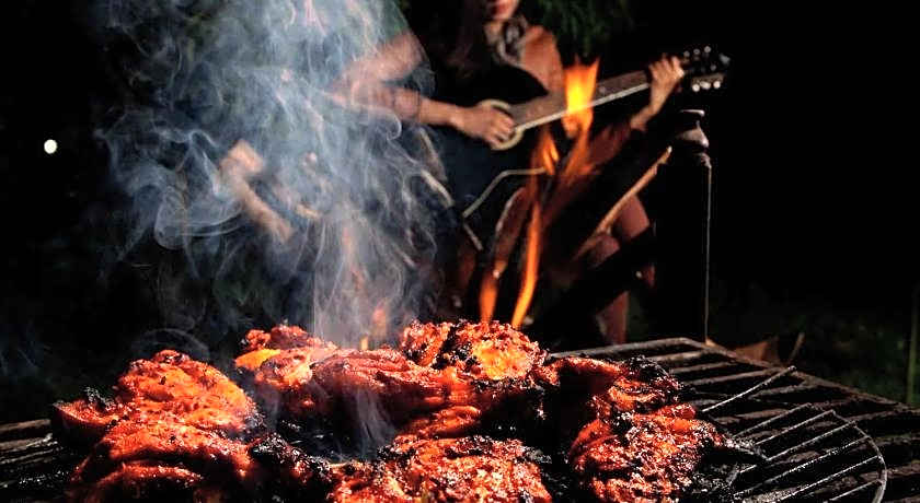 Mount 'n' Mist Hotel