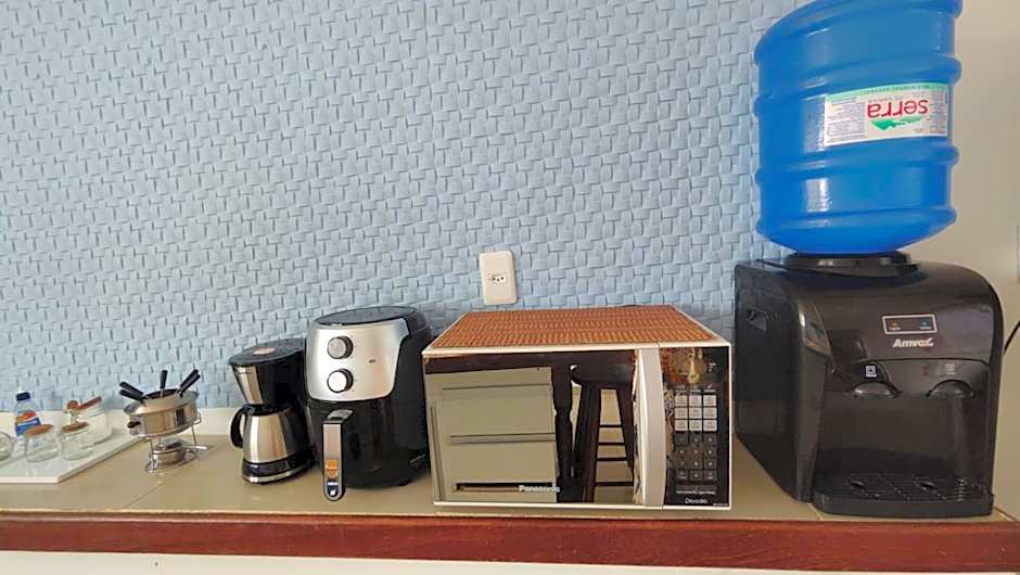 Casa completa a 70 m da praia dos ossos