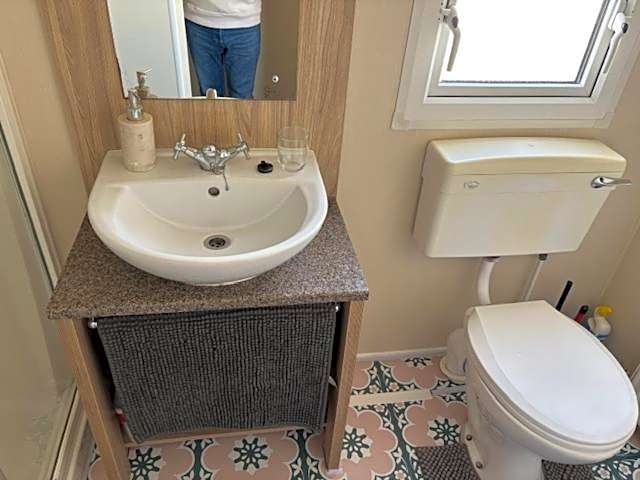 Oyster Etchingham SEAVIEW