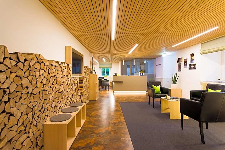 DIE KRONE - Hotel Garni