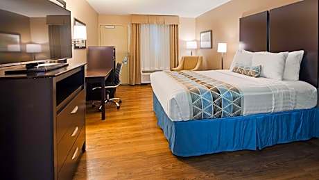 Queen Room with Roll-in Shower - Disability Access - Non-smoking