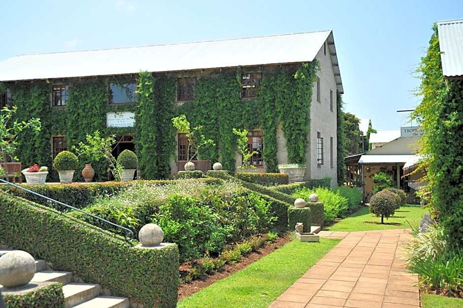 Casterbridge Hollow Boutique Hotel