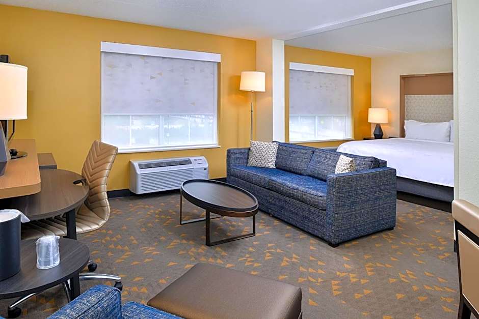 Holiday Inn Hotel & Suites Overland Park-Convention Center By IHG