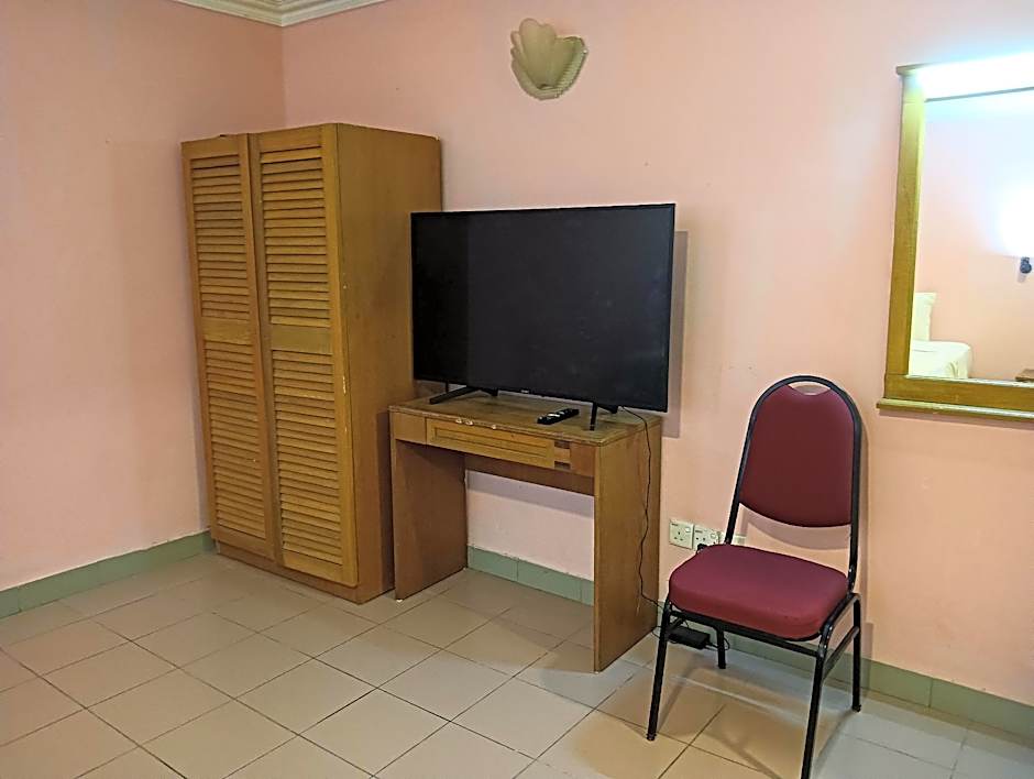 Hotel O Wawasan Inn