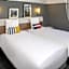Mercure Caen Centre Port De Plaisance