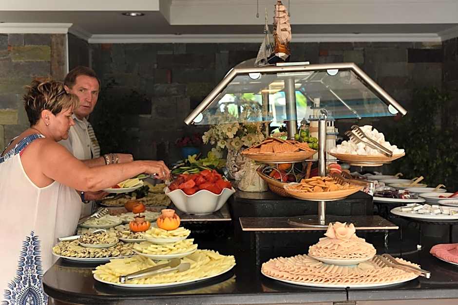 Ayaz Aqua Beach Hotel