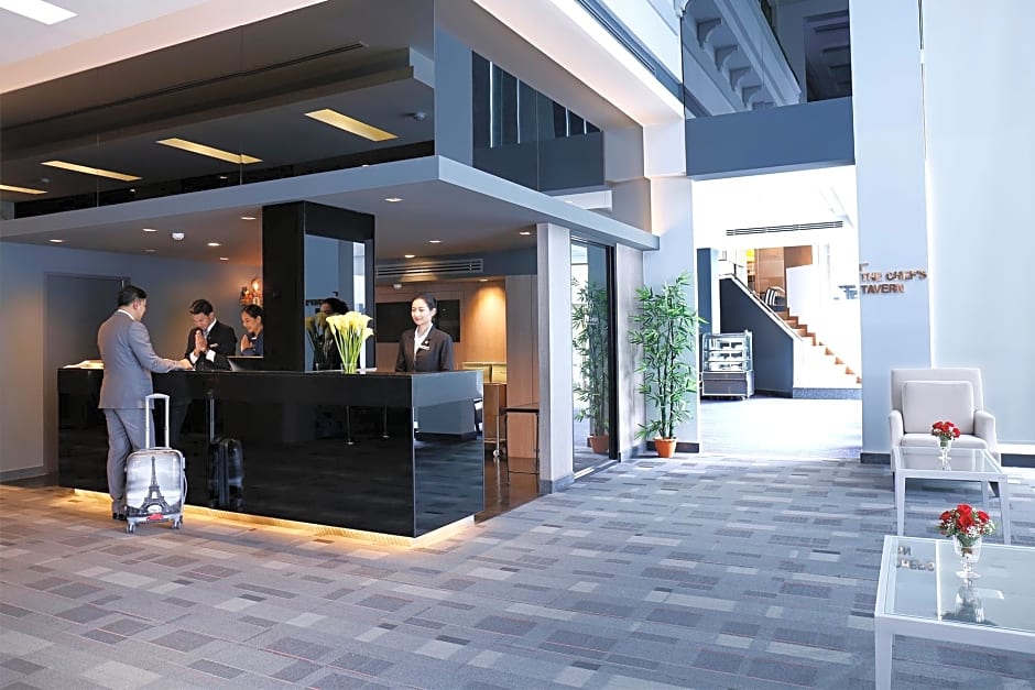 Louis Tavern Hotel - SHA Certified