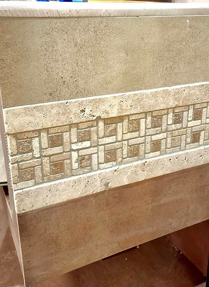 Golden City Center Suites