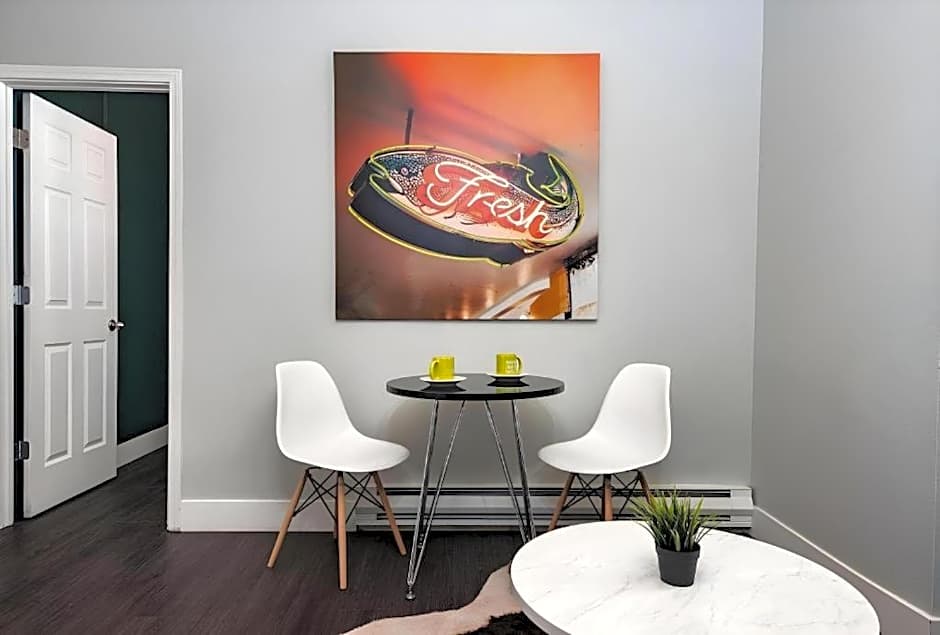 The Oxford Seattle-Downtown