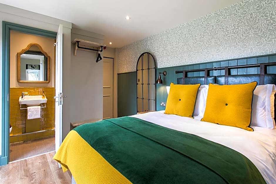 The Green Dragon Inn