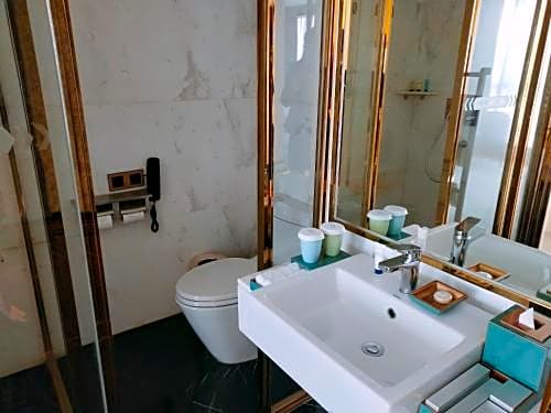 Howard Johnson Riverview Hotel Guangzhou
