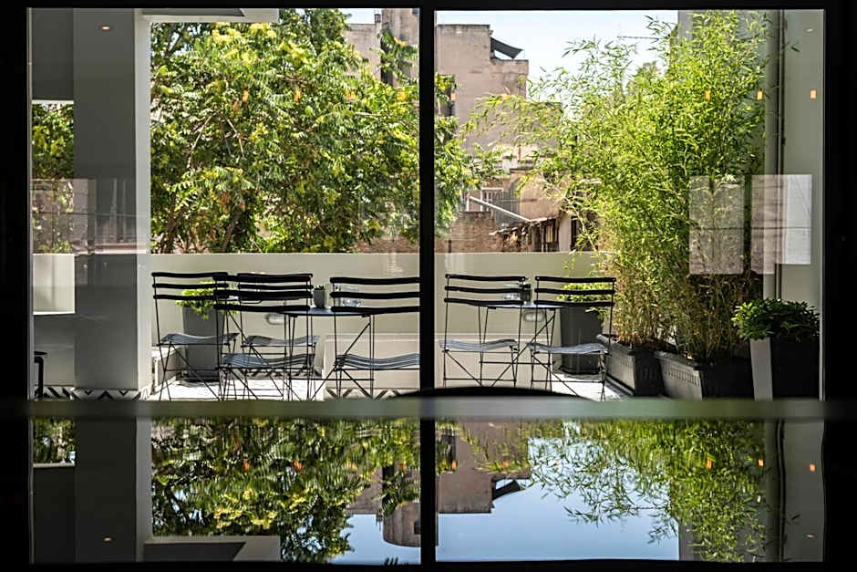 Play Theatrou Athens a member of Brown Hotels