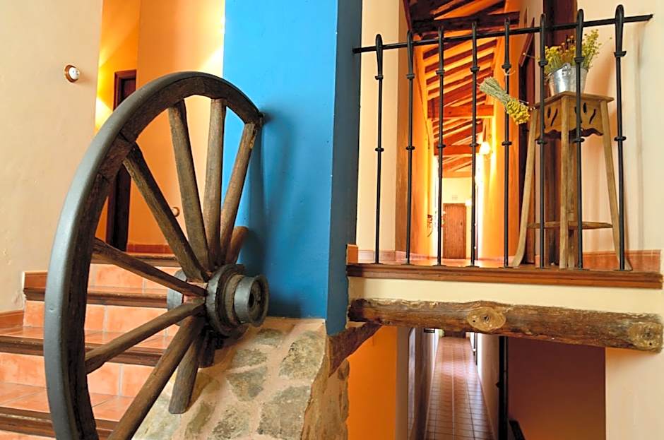 Caserón De La Fuente