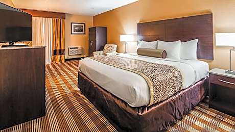 Cape Cod (Hyannis) by IHG