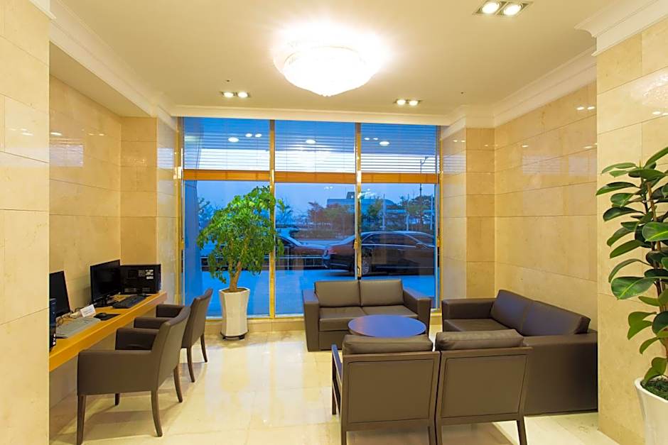 Fontana Beach Hotel