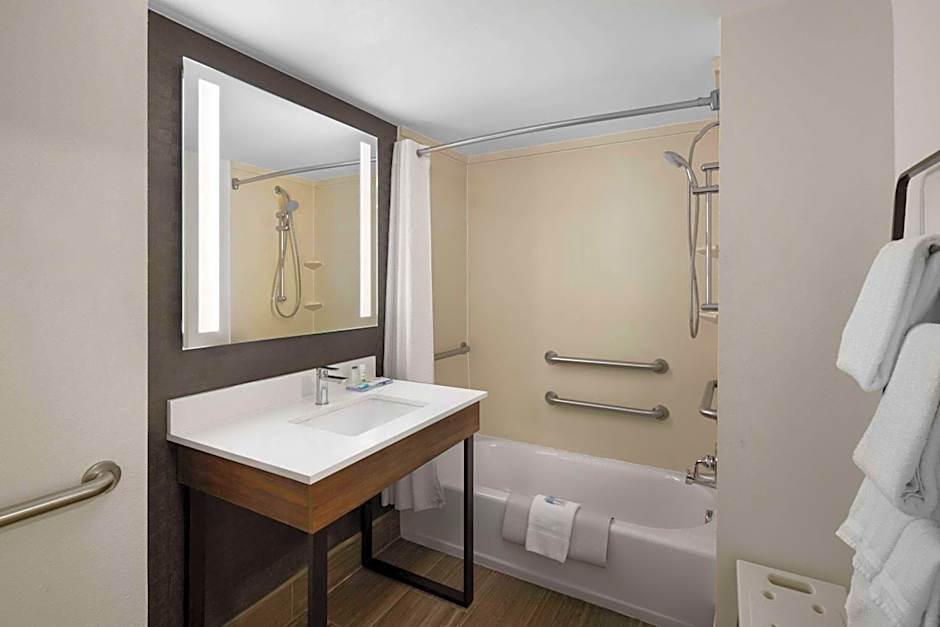 La Quinta Inn & Suites by Wyndham Kennewick