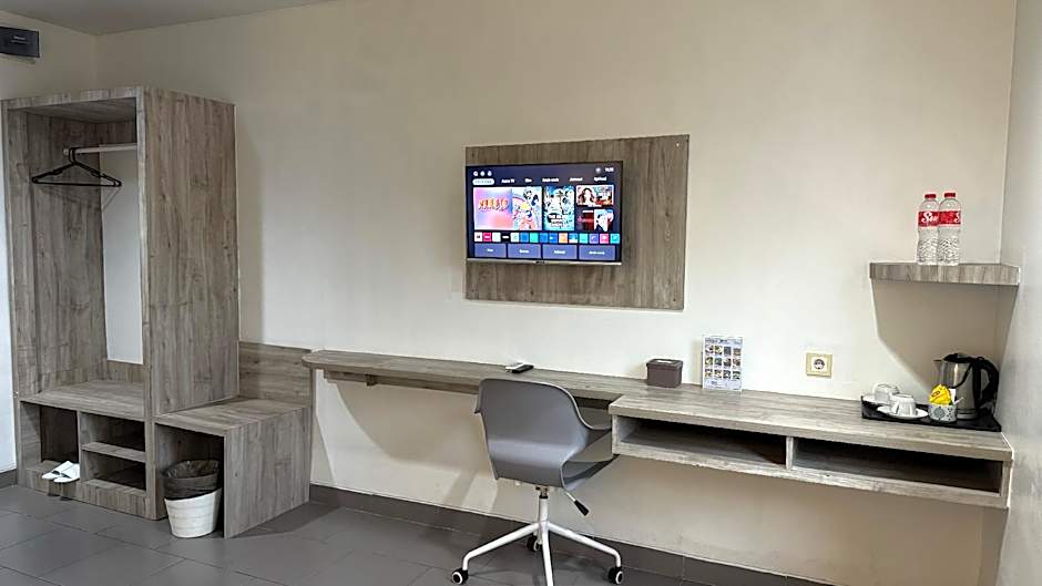 Izi Hotel