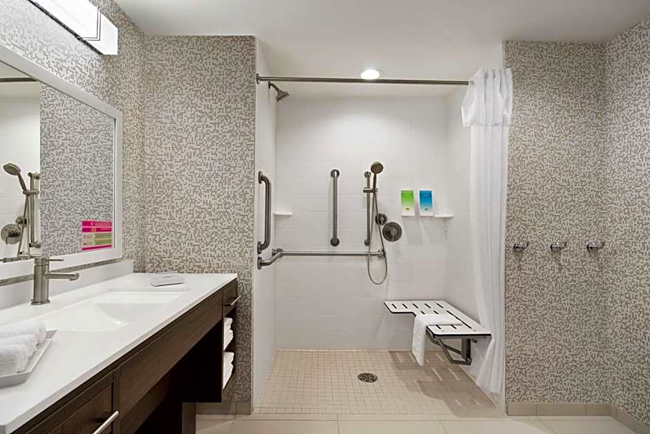 Home2 Suites by Hilton Harrisburg North