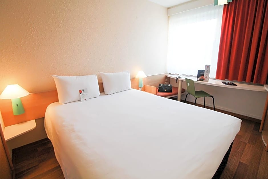 ibis Hotel Düsseldorf Hauptbahnhof