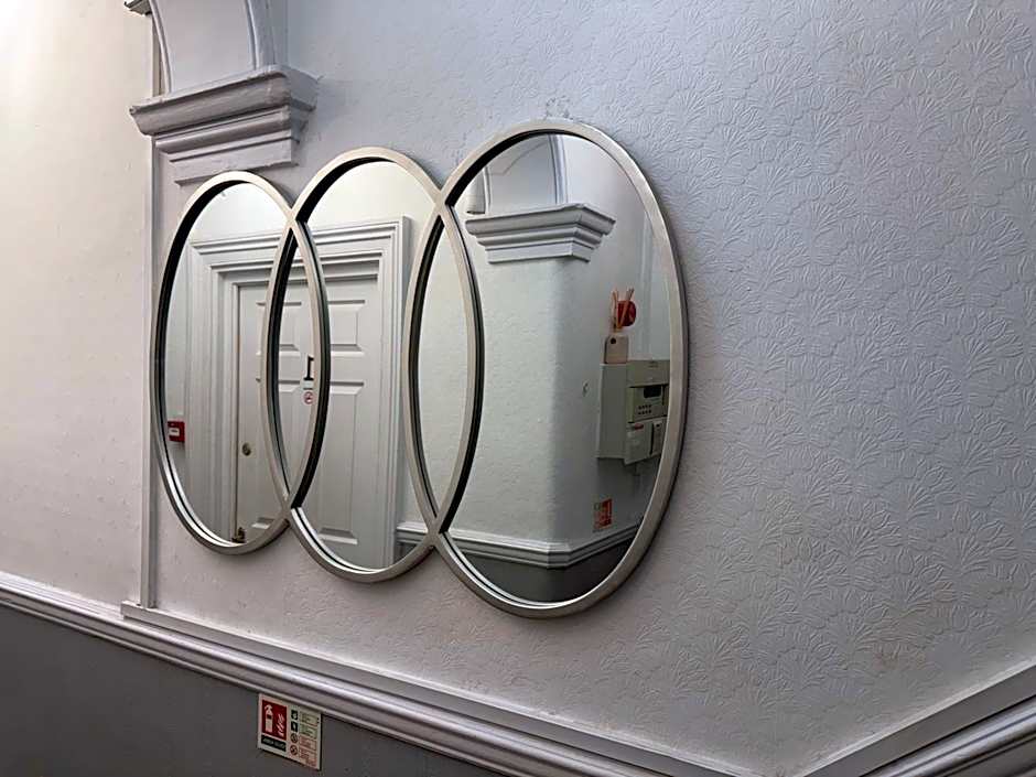 Regent Hotel