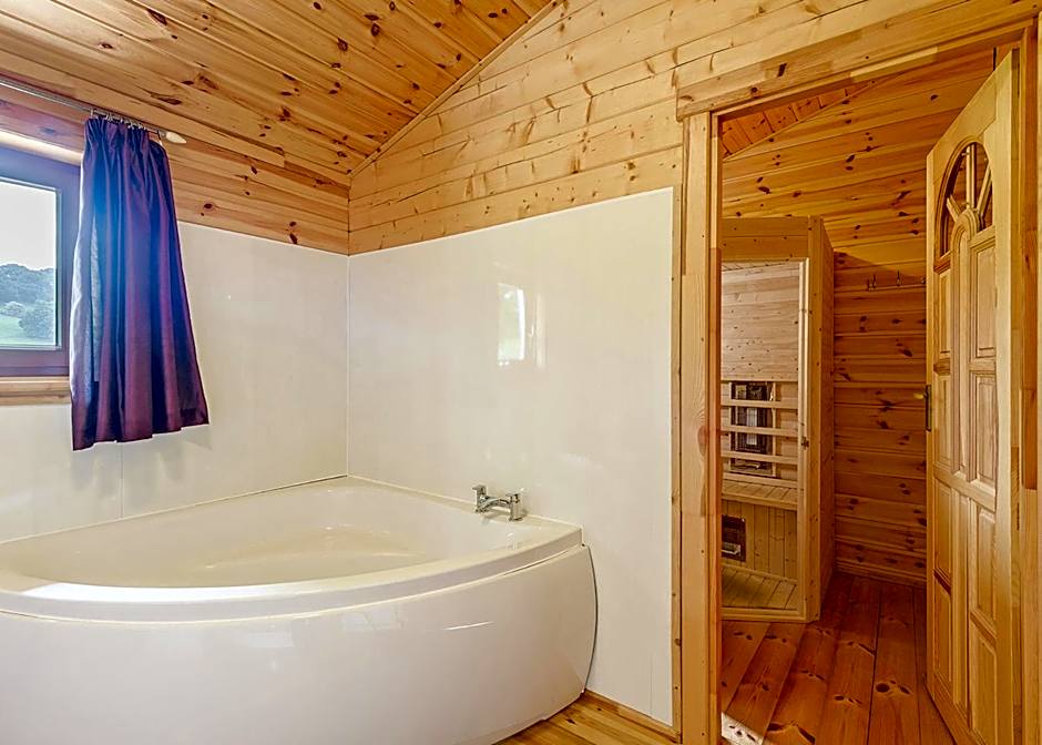 Trewythen Lodges