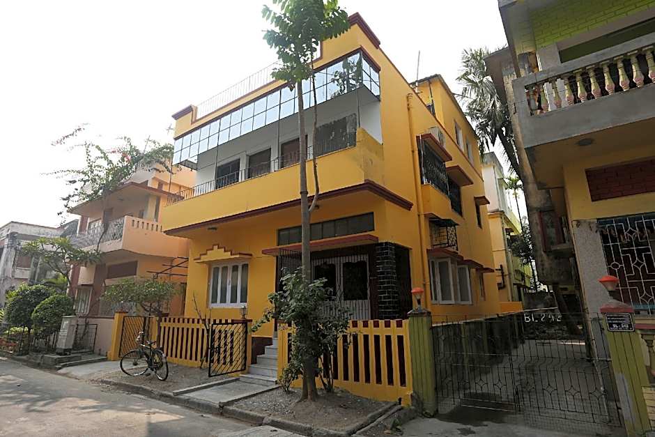 Surya Guest House By OYO Rooms – Calcutta, LA