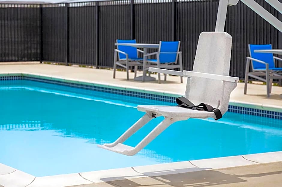 Holiday Inn Express & Suites - Austin North - Pflugerville By IHG