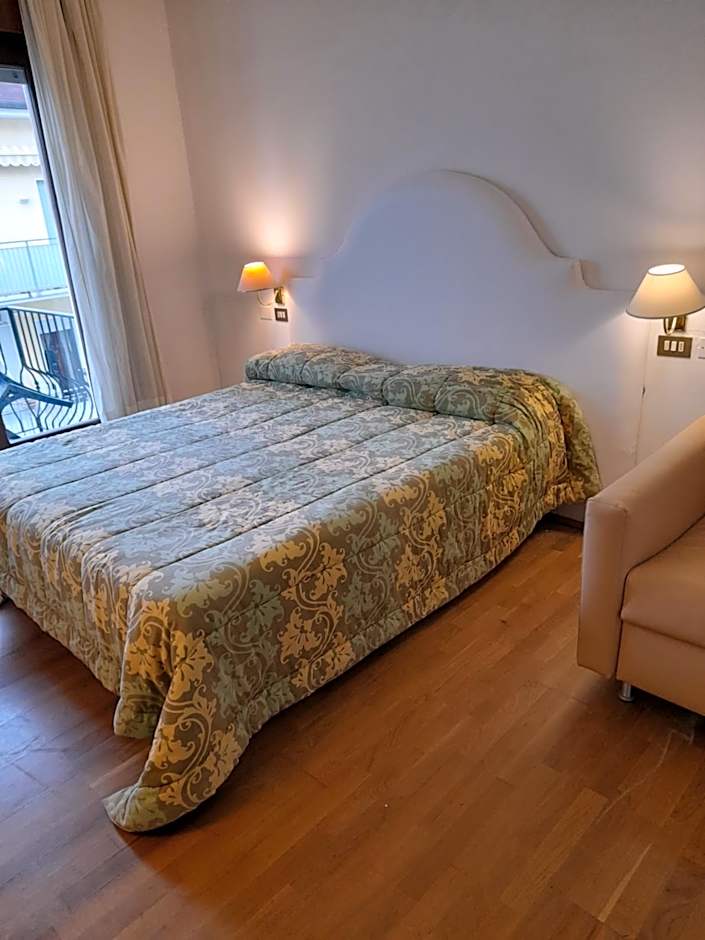 San Marco Hotel FREE PARKING