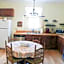 Riverboat Bed & Breakfast