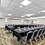 Best Western Plus Plaza Hotel & Conference Center