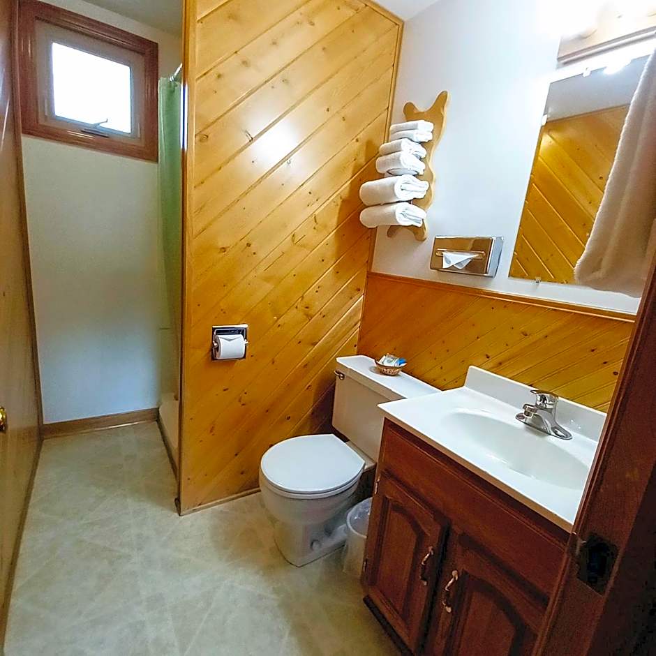 Lone Eagle Lodge