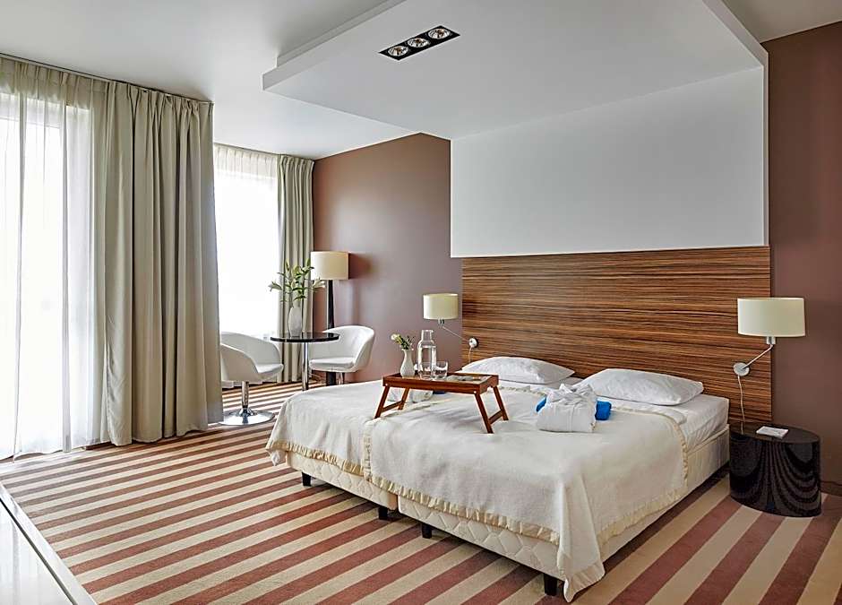 Photo 1 of 4 of Comfort 1 Double Bed or 2 Beds