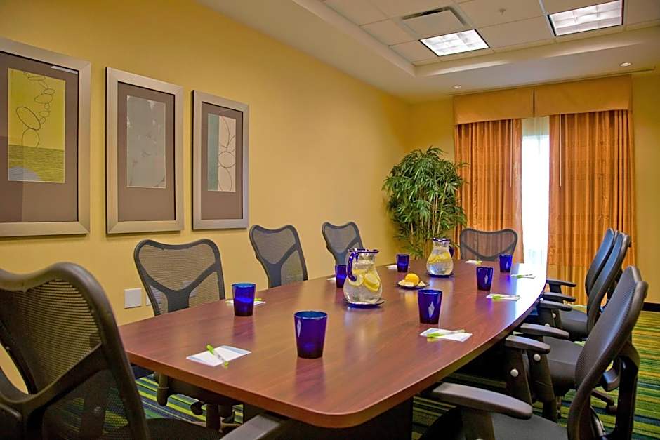 Fairfield Inn and Suites by Marriott Montgomery EastChase