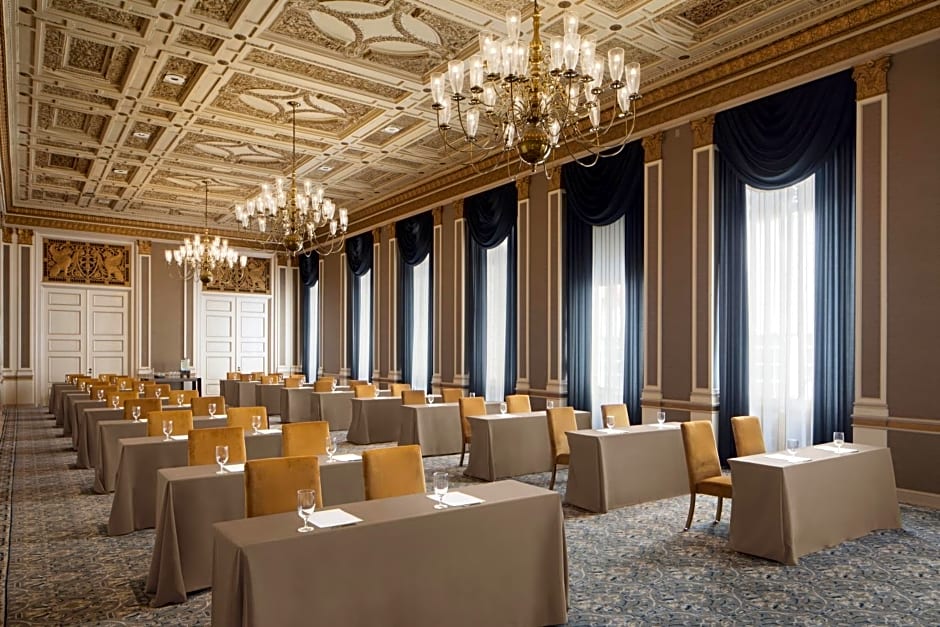 Beacon Grand, A Union Square Hotel