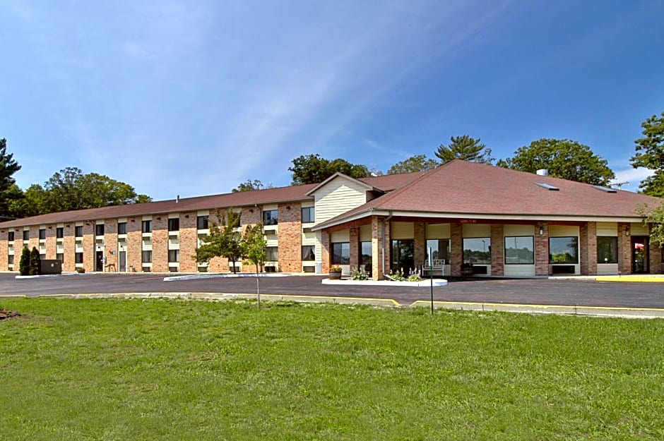 Baymont by Wyndham Muskegon